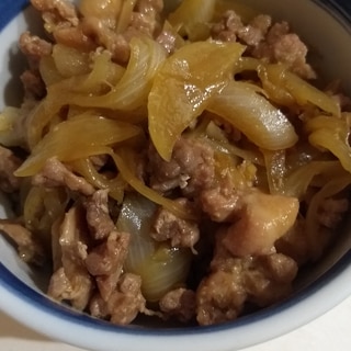 鶏コマ肉で甘辛生姜丼